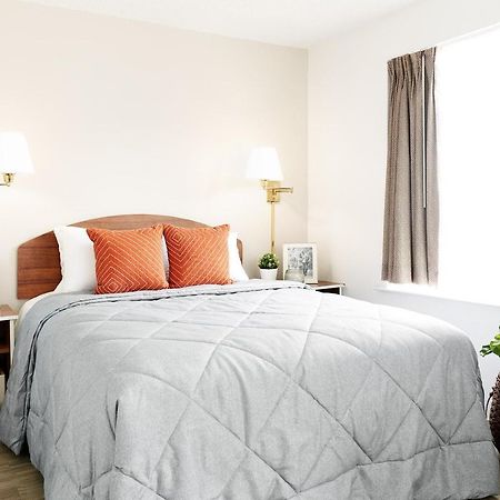 Intown Suites Extended Stay Chicago Il - Oakbrook Villa Park Bagian luar foto