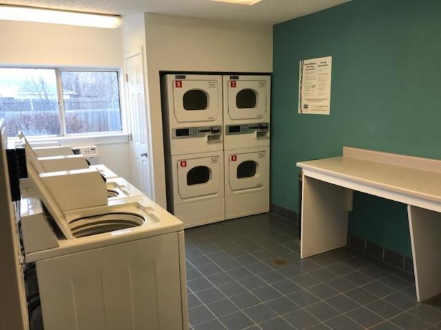 Intown Suites Extended Stay Chicago Il - Oakbrook Villa Park Bagian luar foto
