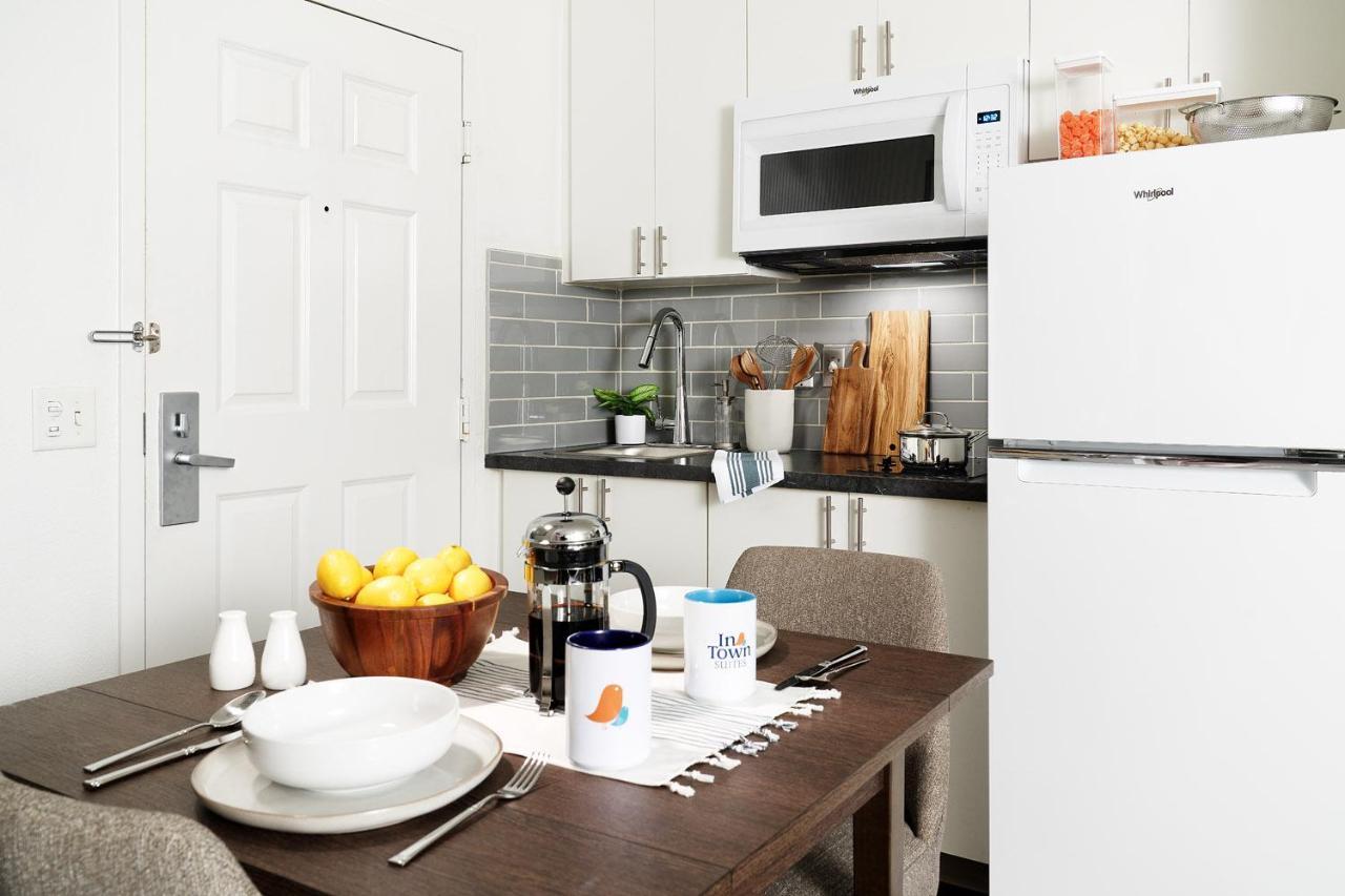Intown Suites Extended Stay Chicago Il - Oakbrook Villa Park Bagian luar foto